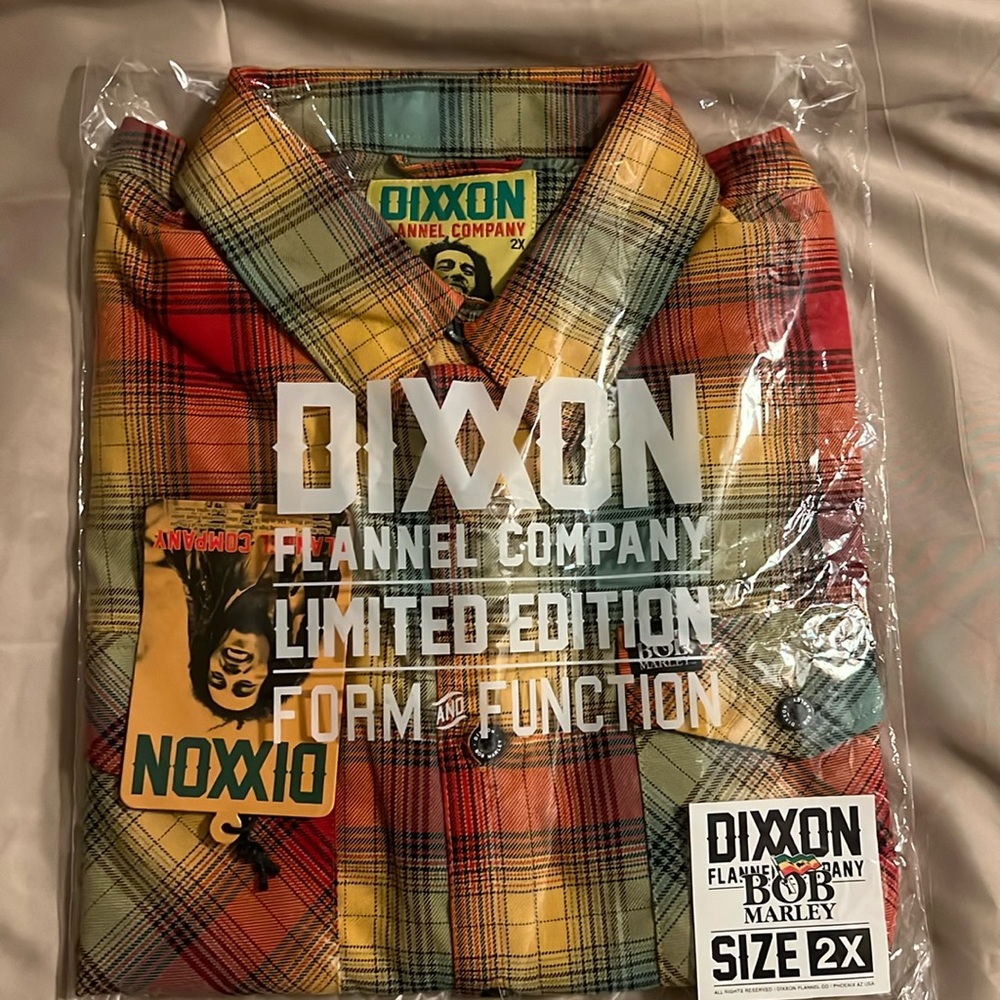Dixxon Flannel Bob Marley 420 Flannel Men’s 2XL Sold Out ⭐️

New with tags!